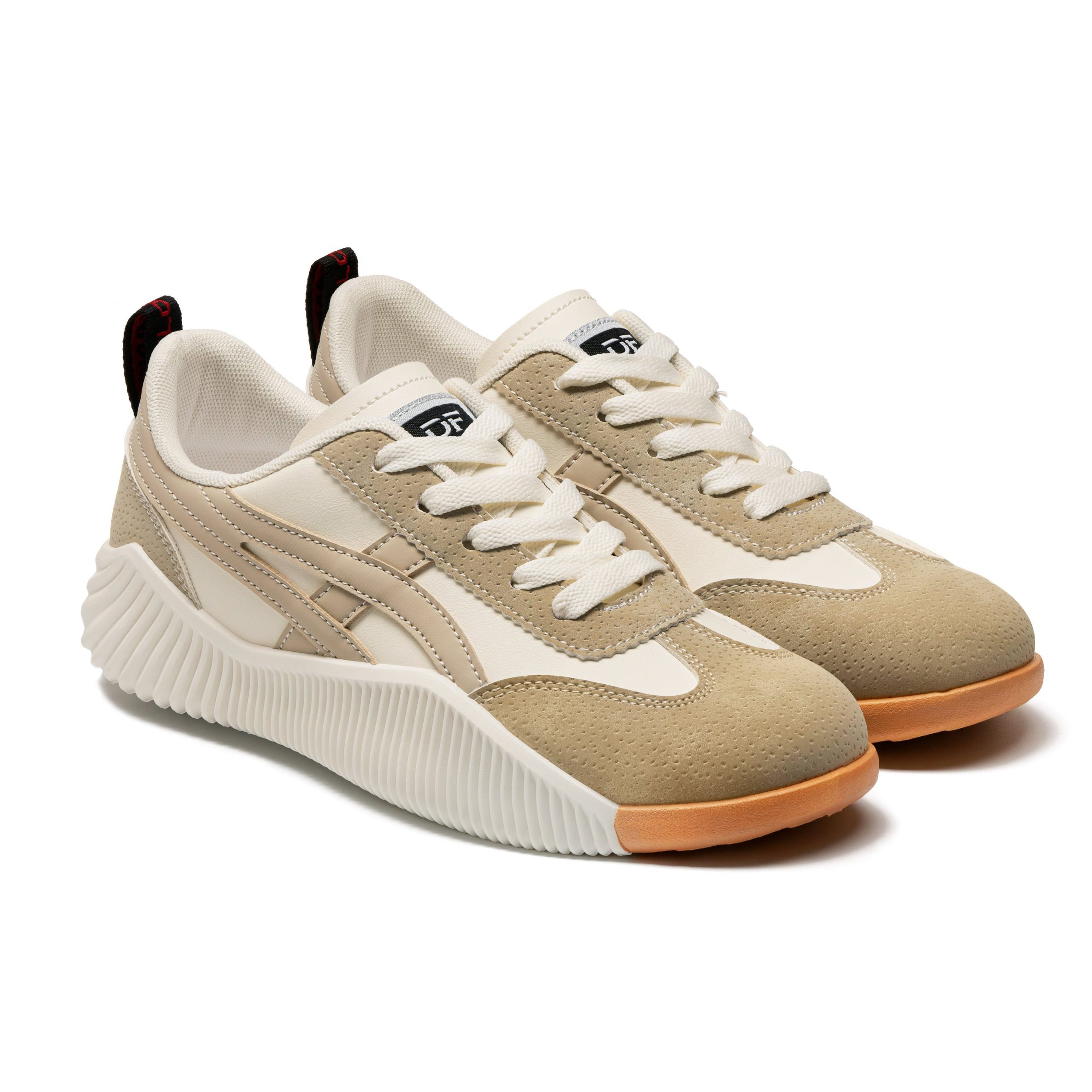 Exploring Deflorance Shoes: A Stylish Footwear Choice